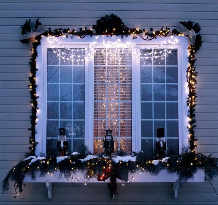 How to decorate windows christmas