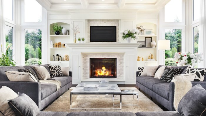 How to decorate a family room with fireplace